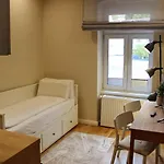 Apartment John With Mountain View & Parking Option, Modern In Old Town