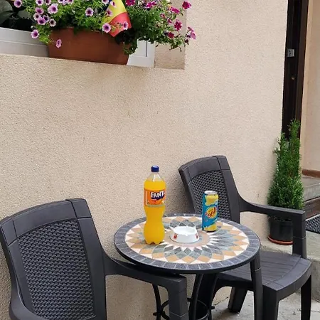 Apartment John With Parking Option *