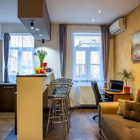 John Residence Brasov Apartments With Mountain View & Parking Option, Modern Studio In Old Town Апартаменты *