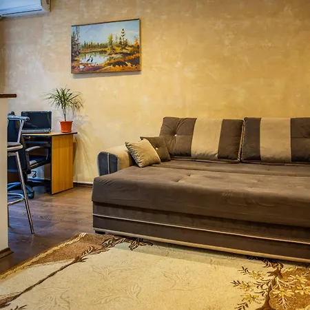 John Residence Brasov Old Town Apartments With Mountain View And Parking *
