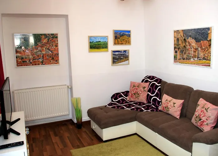 John Residence Brasov Apartments With Mountain View & Parking Option, Modern Studio In Old Town * Brașov