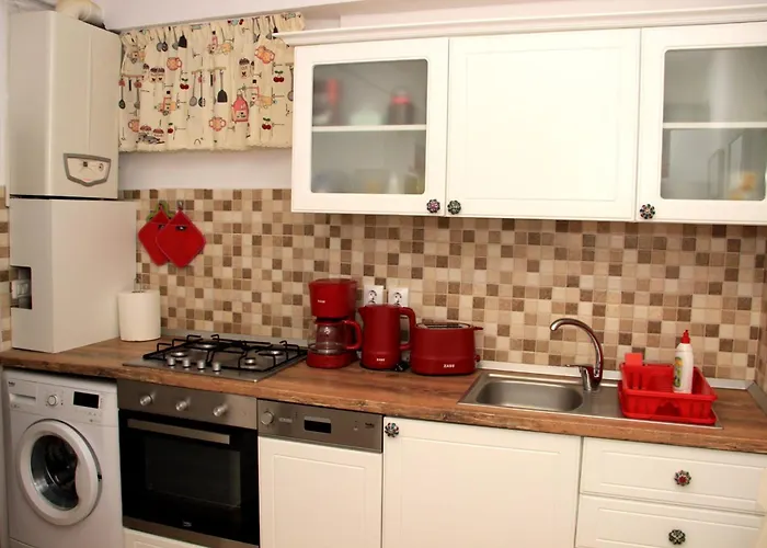 John Residence Brasov Apartments With Mountain View & Parking Option, Modern Studio In Old Town *