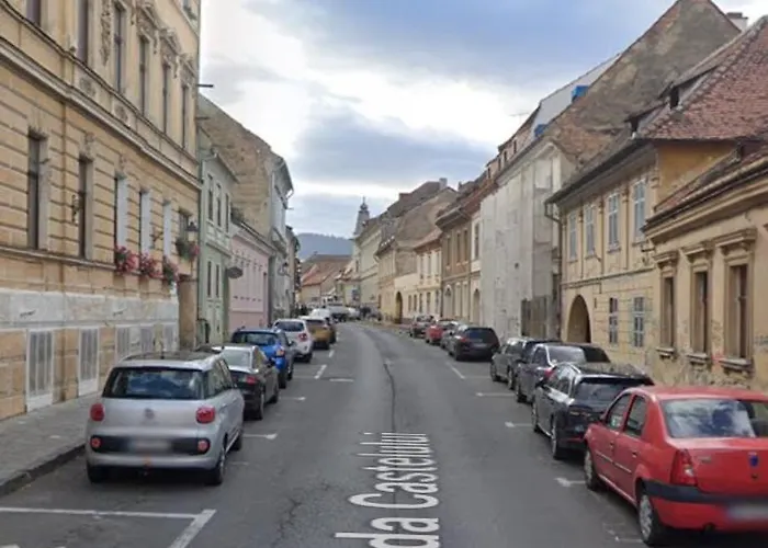 John With Parking Option Apartment Brasov