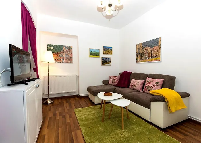 John Residence Brasov Apartments With Mountain View & Parking Option, Modern Studio In Old Town Апартаменты Брашов