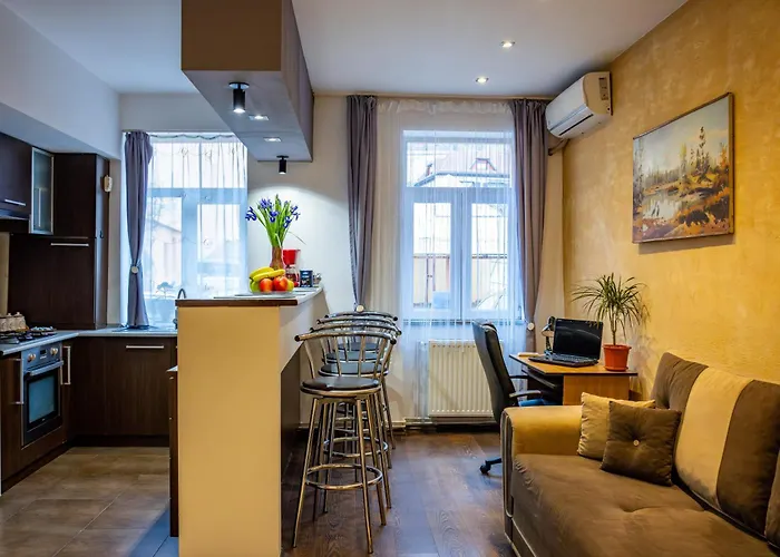 John Residence Brasov Apartments With Mountain View & Parking Option, Modern Studio In Old Town Apartment *