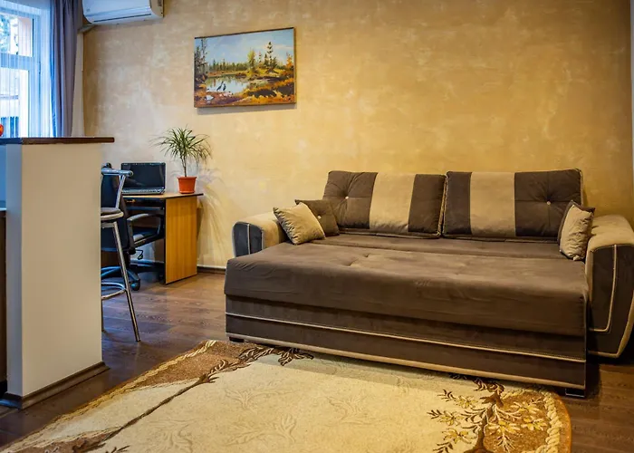 John Residence Brasov Apartments With Mountain View & Parking Option, Modern Studio In Old Town *