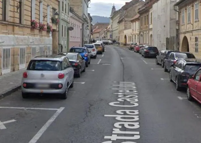 John Residence Brasov Apartments With Mountain View & Parking Option, Modern Studio In Old Town Apartment