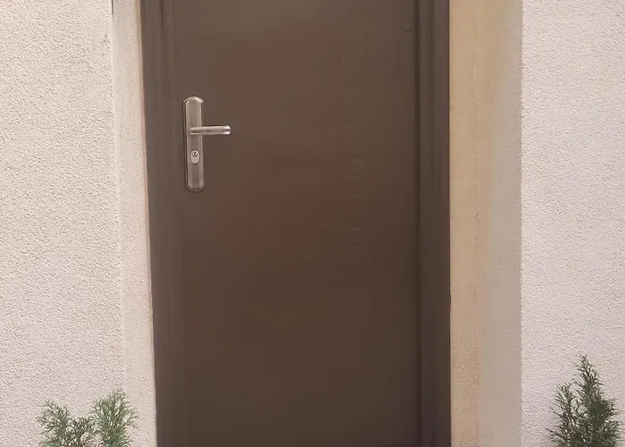 Apartment John With Parking Option Brasov