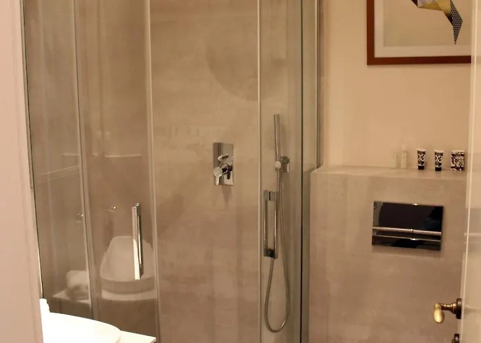 John Residence Brasov Apartments With Mountain View & Parking Option, Modern Studio In Old Town *